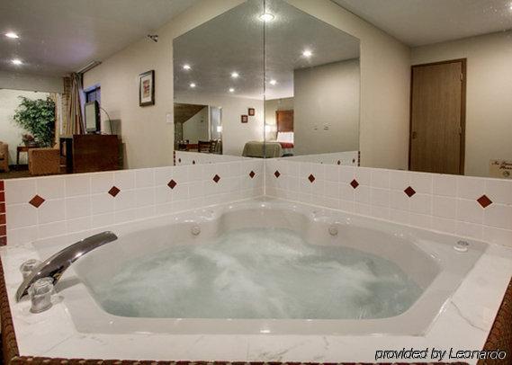 Quality Inn Waverly Esterno foto