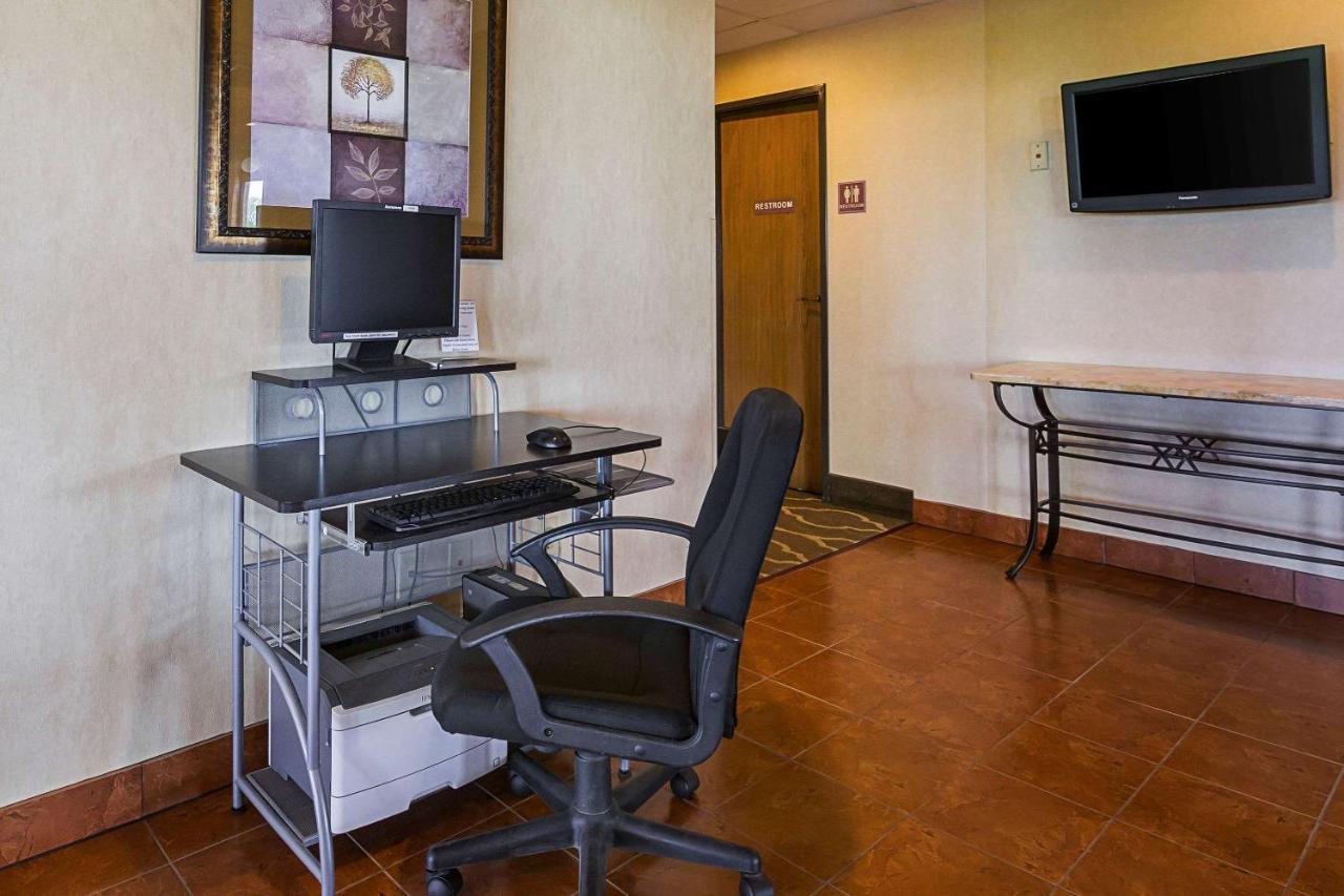 Quality Inn Waverly Esterno foto