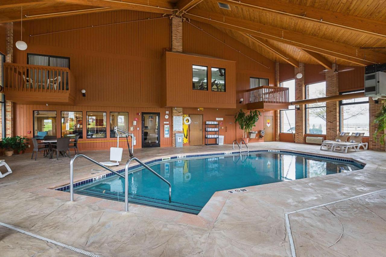 Quality Inn Waverly Esterno foto